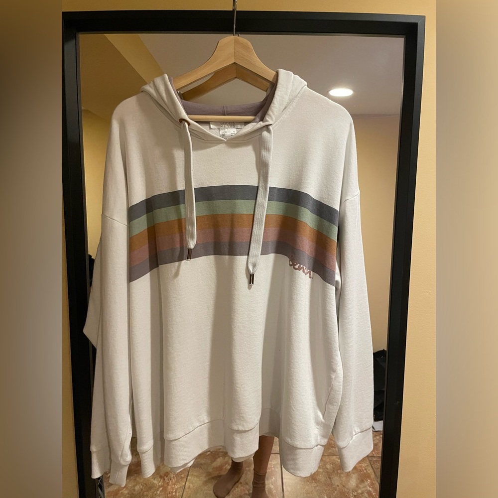 Women’s hoodie, very good condition, size extra large
